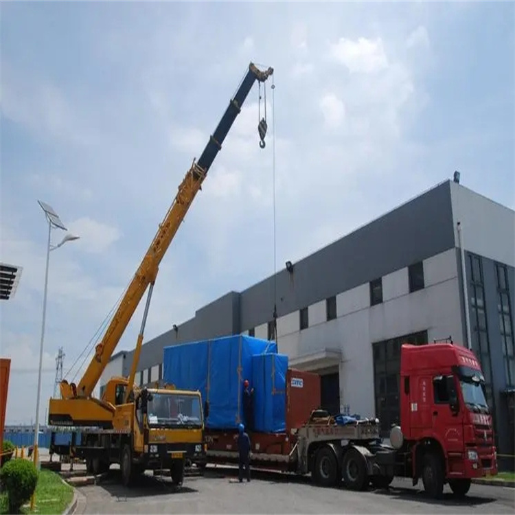 若尔盖50吨吊车吊一次多少钱